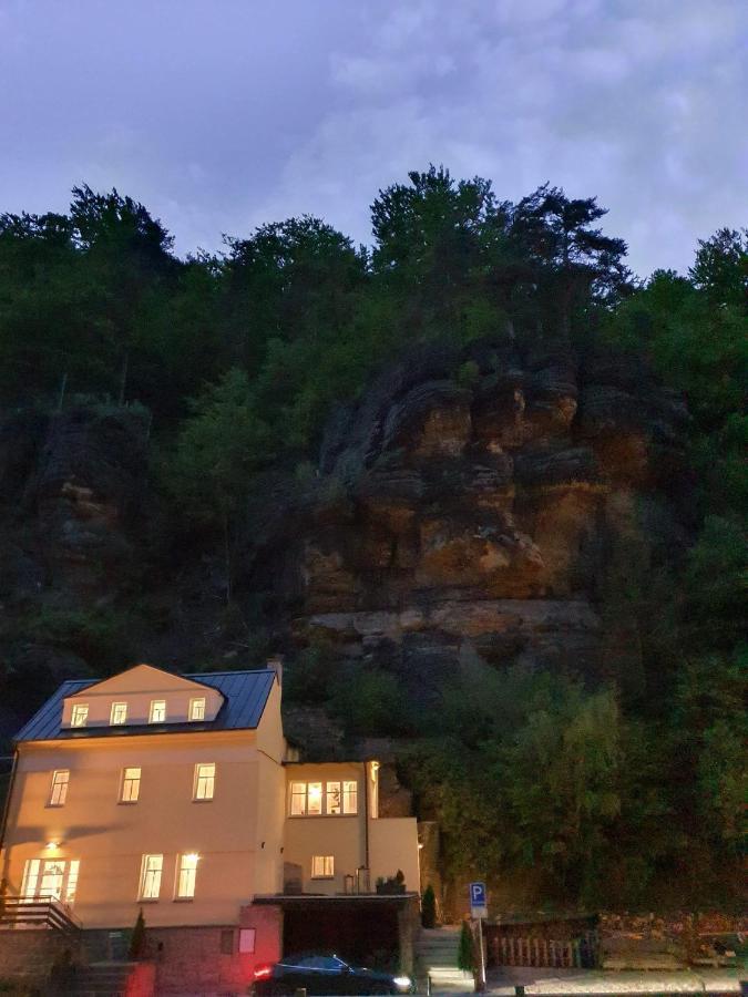 Hrensko32 Apartament *